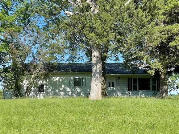 18182 Highway 11 N/A Saint Catharine, MO House Sold - Photo 1 of 13. Opens carousel modal