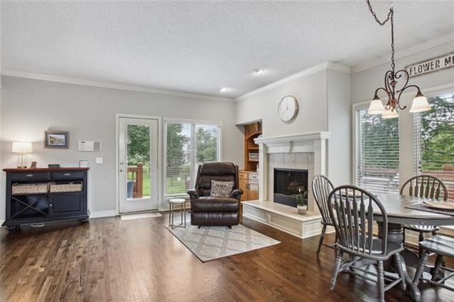 16259 S Parkwood St Olathe Ks 66062 Estately Mls 2386870 16259 S Parkwood St Olathe Ks 66062, A And M Flooring Olathe Ks