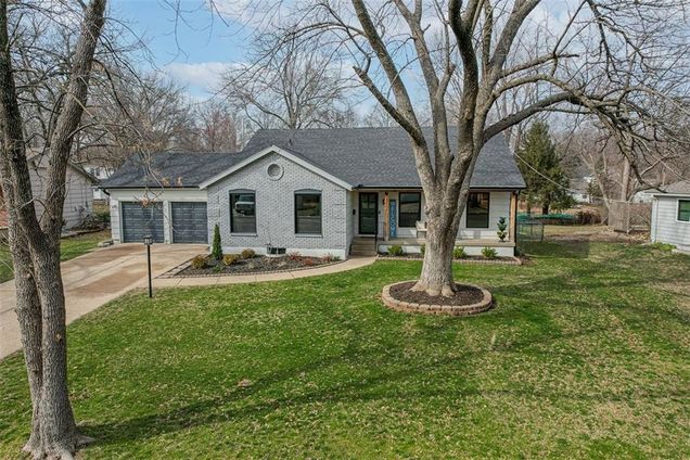 8608 W 90th Street Overland Park, KS House Sold - Photo 1 of 30. Opens carousel modal