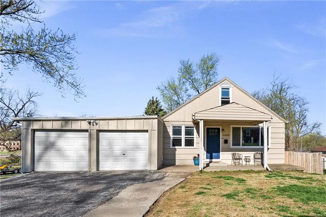 2630 N 43rd Street Kansas City, KS House Sold - Photo 1 of 28. Opens carousel modal