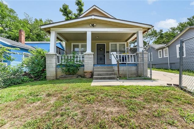 7915 Montgall Avenue Kansas City, MO House Sold - Photo 1 of 24. Opens carousel modal