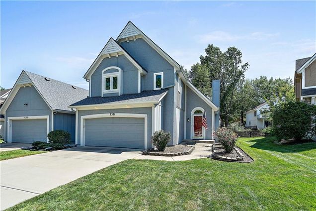 8321 W 120th Street Overland Park, KS Townhouse Sold - Photo 1 of 45. Opens carousel modal