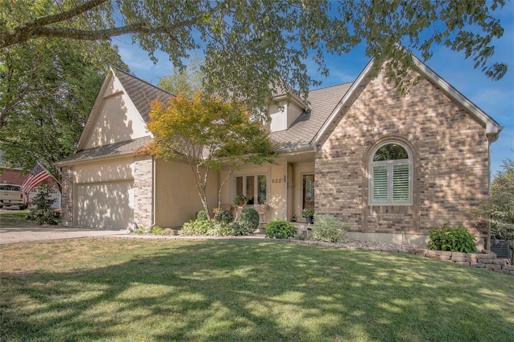622 N Winnebago Dr