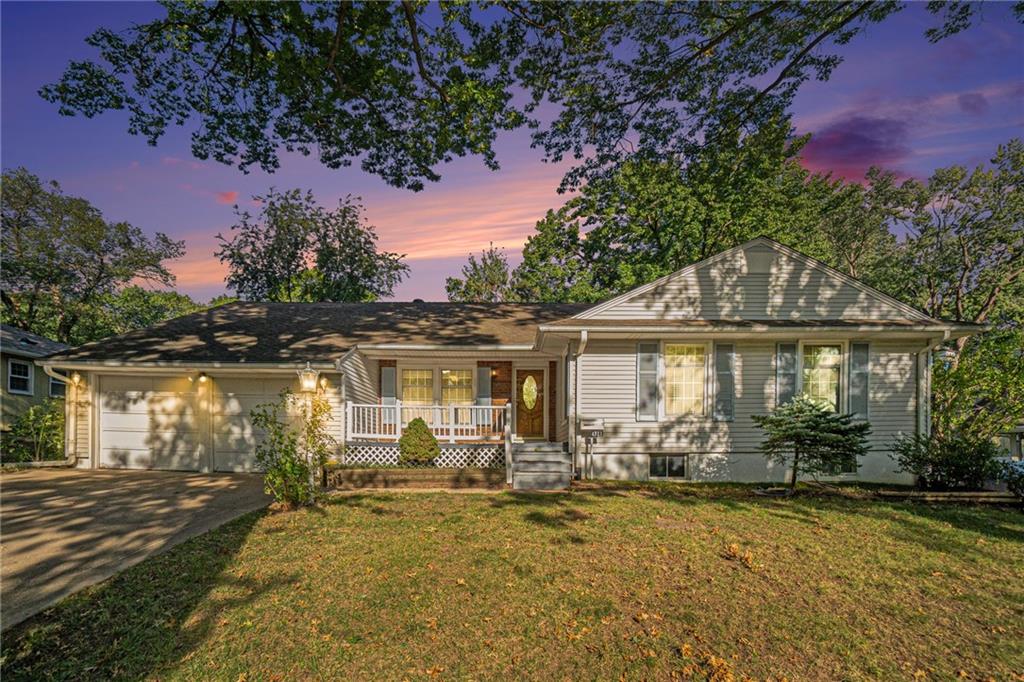 4921 Mohawk Dr  