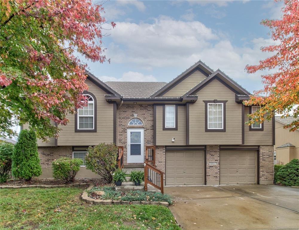 1817 NW Rosewood Dr  