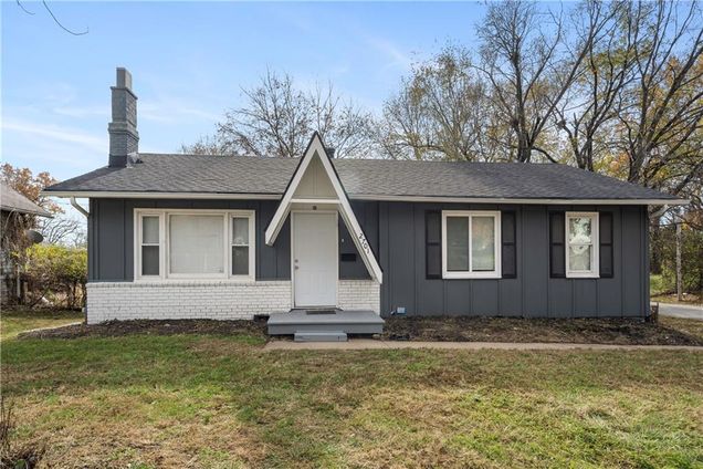 2701 E 80th Street Kansas City, MO House Sold - Photo 1 of 29. Opens carousel modal