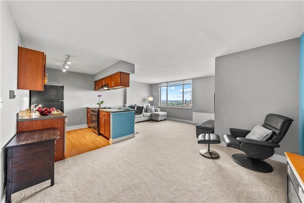 600 E 8th St Unit 5B  