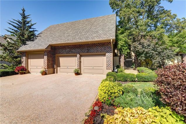 12464 Linden Street Leawood, KS Townhouse Sold - Photo 1 of 35. Opens carousel modal