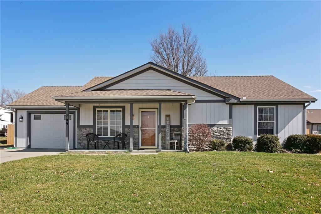 709 HIDDEN Mdws CT  