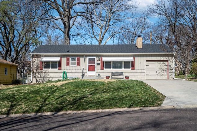 8600 W 69th Street Overland Park, KS House Sold - Photo 1 of 26. Opens carousel modal
