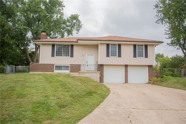 608 Buena Vista Court Belton, MO House Sold - Photo 1 of 32. Opens carousel modal