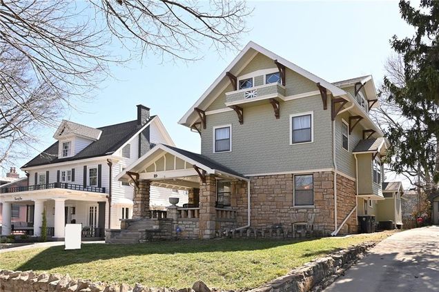 19 E Concord Avenue Kansas City, MO House Sold - Photo 1 of 38. Opens carousel modal