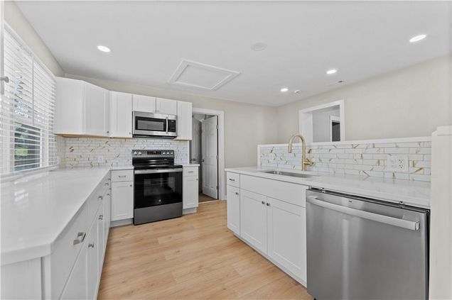 2110 Aull Lane Lexington, MO House Sold - Photo 1 of 28. Opens carousel modal