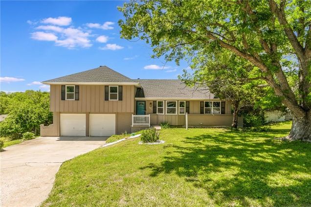 10908 Indiana Avenue Kansas City, MO House Sold - Photo 1 of 32. Opens carousel modal