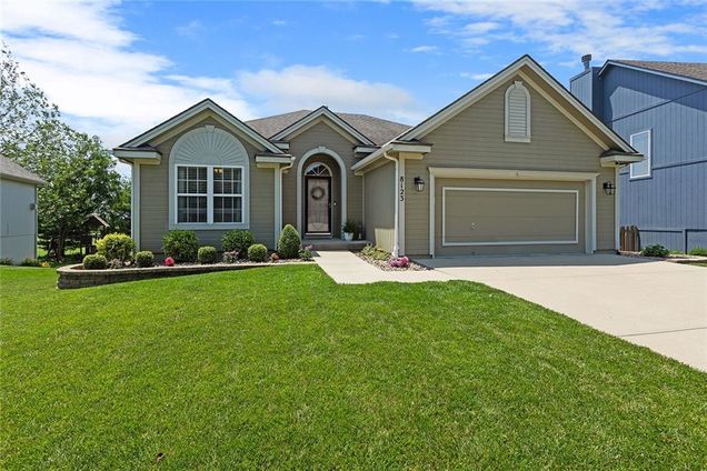 8123 NE 97th Street Kansas City, MO House Sold - Photo 1 of 35. Opens carousel modal