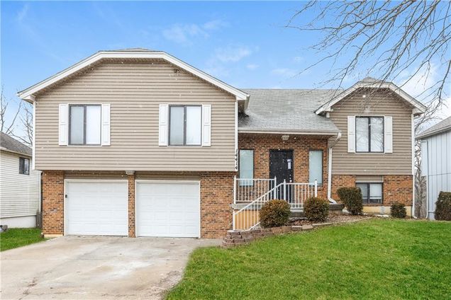 14414 Saint Andrews Drive Grandview, MO House Active - Photo 1 of 17. Opens carousel modal