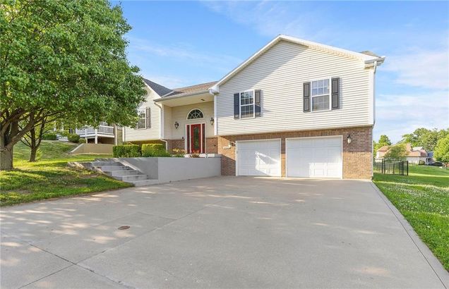 1405 Nottingham Drive