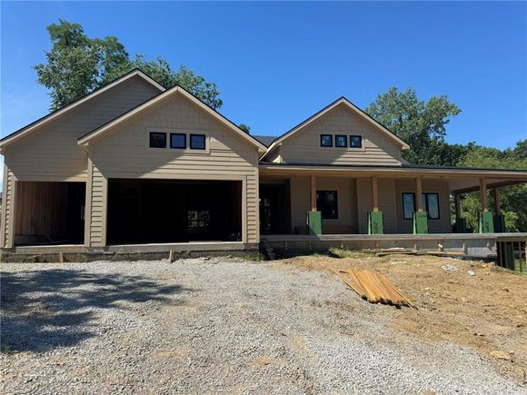 6130 S National Drive Parkville, MO House Active - Photo 1 of 6. Opens carousel modal