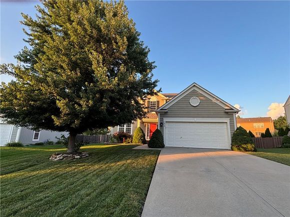 1840 W Fredrickson Circle