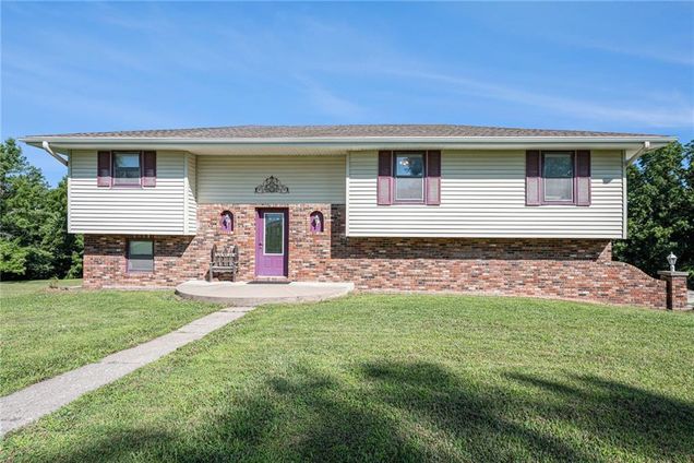 3 SE Terrace Lane St Joseph, MO House Active - Photo 1 of 37. Opens carousel modal
