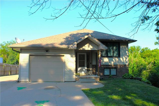 7215 SE State Route 371 N/A