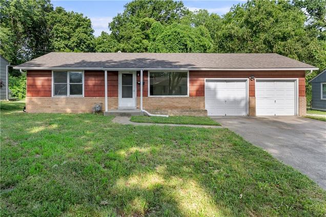 1110 S 45th Terrace