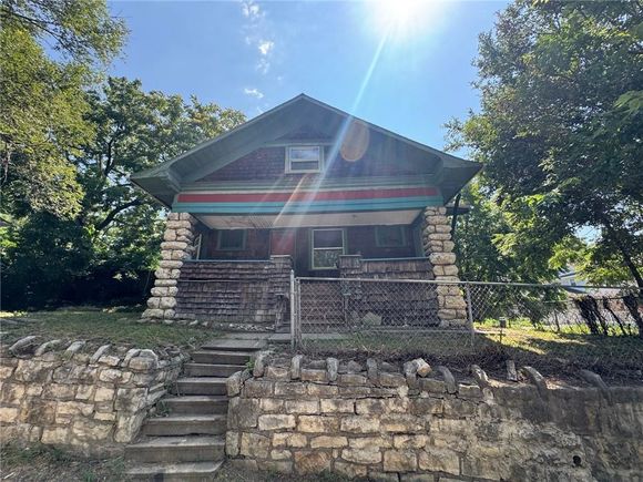 335 Bales Avenue