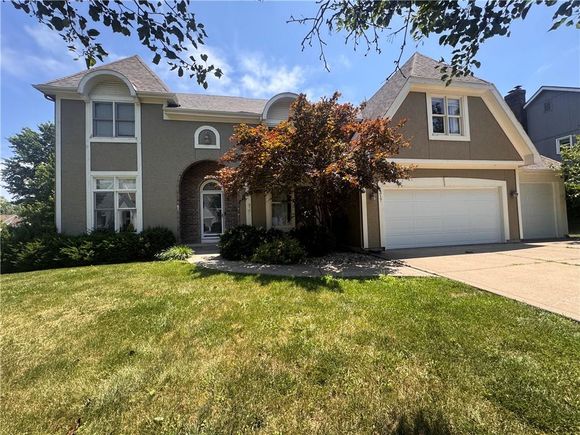 1317 E Sleepy Hollow Drive