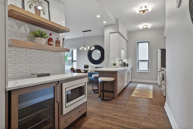 4950 Central Street Unit 206 Kansas City, MO Condo Active - Photo 1 of 27. Opens carousel modal