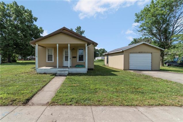502 E 3rd Street Norborne, MO House Active - Photo 1 of 19. Opens carousel modal