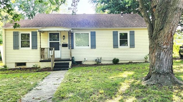 452 Fieldcrest Drive