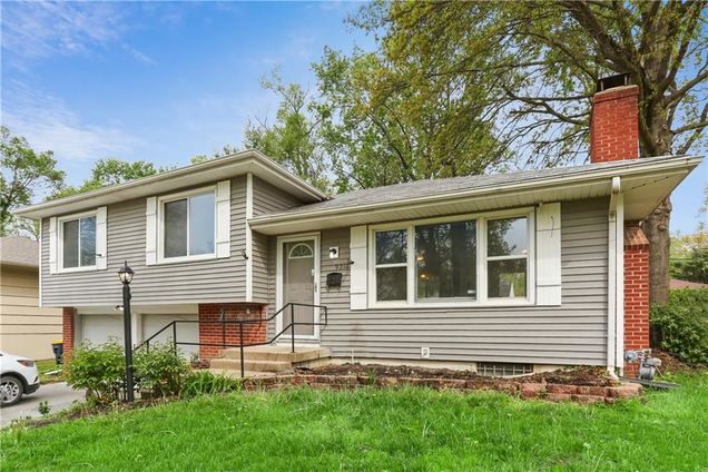 9312 Fairwood Drive Kansas City, MO House Active - Photo 1 of 17. Opens carousel modal