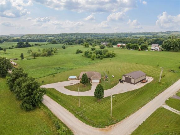 9148 Friendship Road