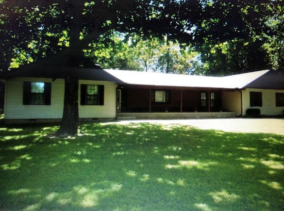 318 S Magnolia N/A Columbus, KS House Sold - Photo 1 of 24. Opens carousel modal