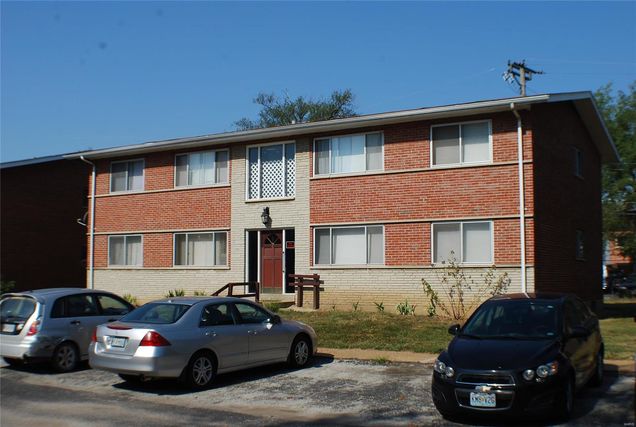 2 Bruce Florissant, MO Multifamily Sold - Photo 1 of 15. Opens carousel modal