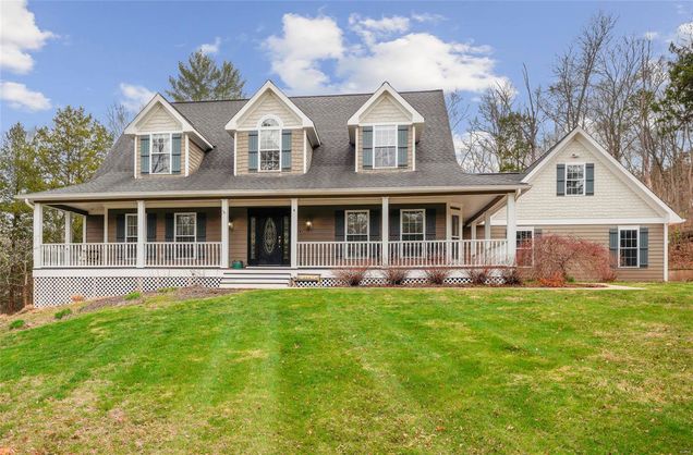 212 Deep Forest Lane