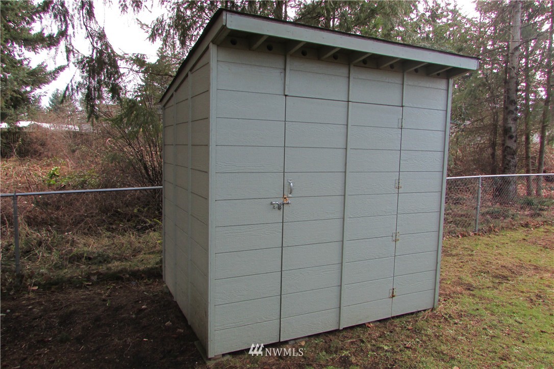 13005 Prairie Cir E, BonneyLake, WA 98391 Estately 🧡