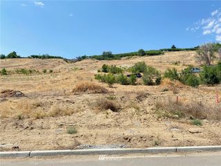 1014 Spring Mountain Drive
