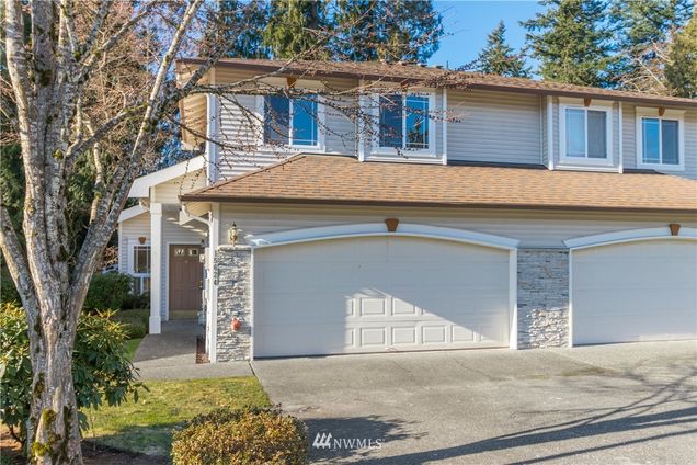 15624 48th Place W Edmonds, WA Townhouse Sold - Photo 1 of 25. Opens carousel modal