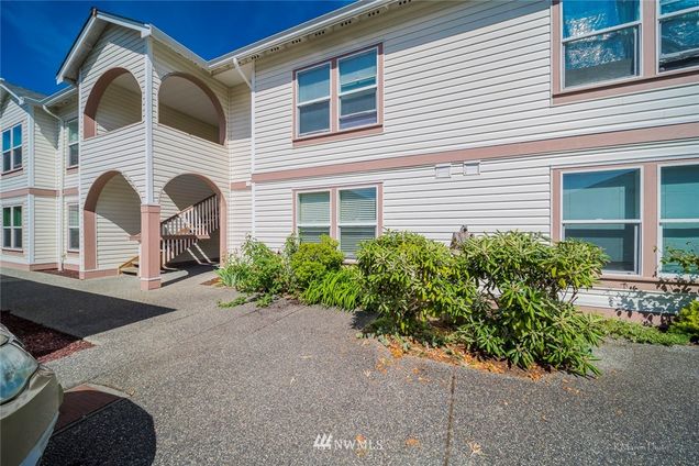 4827 67th Street NE Unit B102 Marysville, WA Condo Sold - Photo 1 of 19. Opens carousel modal