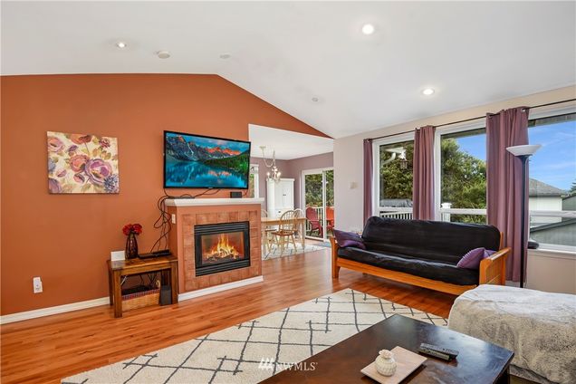 800 96th Avenue NE Unit D201 Lake Stevens, WA Condo Sold - Photo 1 of 29. Opens carousel modal