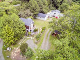 222 SW Robert Gray Drive