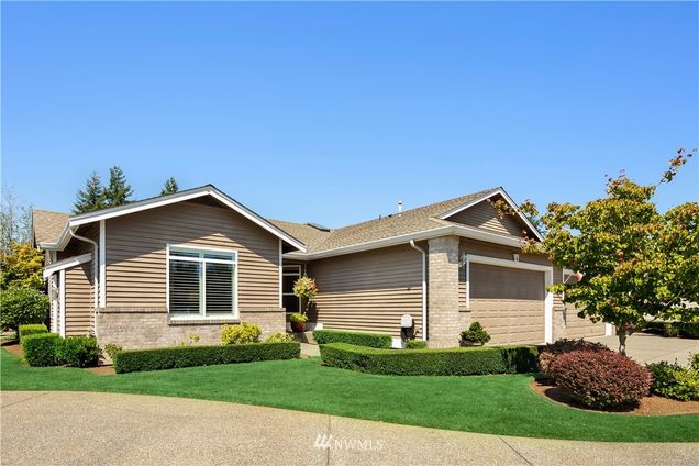 4632 148th Street SW Unit 4 Lynnwood, WA Condo Sold - Photo 1 of 28. Opens carousel modal