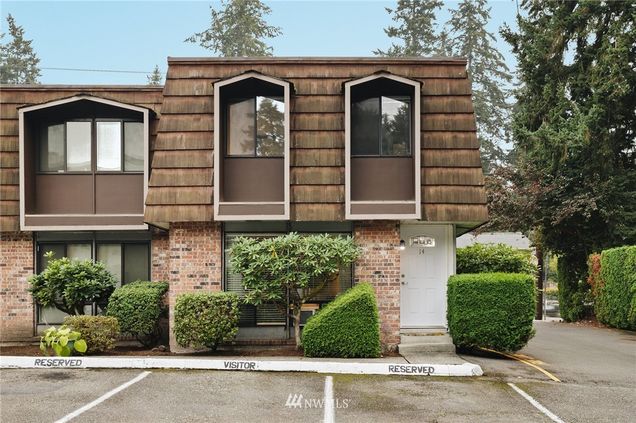 5311 188th Street SW Unit C-14 Lynnwood, WA Condo Sold - Photo 1 of 26. Opens carousel modal