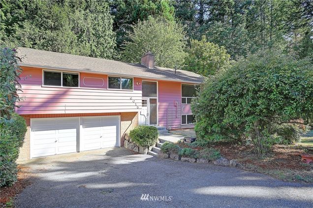 6015 172nd Place SW Lynnwood, WA House Sold - Photo 1 of 40. Opens carousel modal