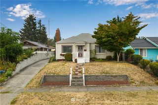 1661 S 44th Street