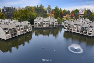6 Lake Bellevue Drive Unit 112
