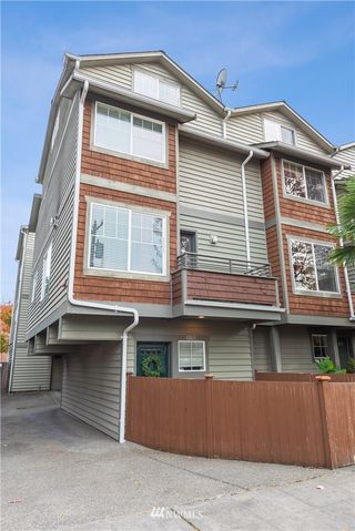 6562 5th Avenue NE Unit C