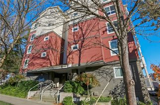 2805 NE 125th Street Unit 203