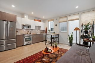 1539 14th Avenue S Unit B